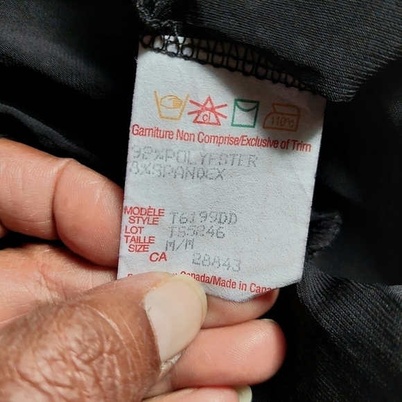 Tattoo Black Squence Top. Size Medium - Picture 7 of 7